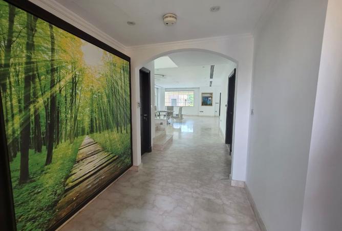 128817905 - Property Image 2