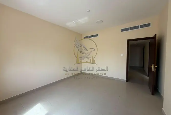 147766586 - Property Image 2