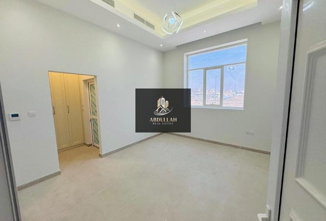 81138179 - Property Image 3