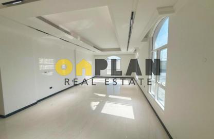Villa - 5 - 7 for rent in Nad Al Sheba 4 - Nad Al Sheba - Dubai