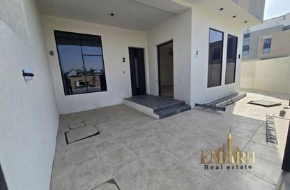 Villa - 5 Bedrooms - 7 Bathrooms for rent in Al Helio 1 - Al Helio - Ajman Villa - 5 Bedrooms - 7 Bathrooms for rent in Al Helio 1 - Al Helio - Ajman