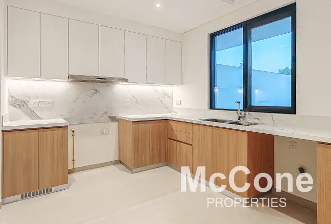 151374273 - Property Image 3