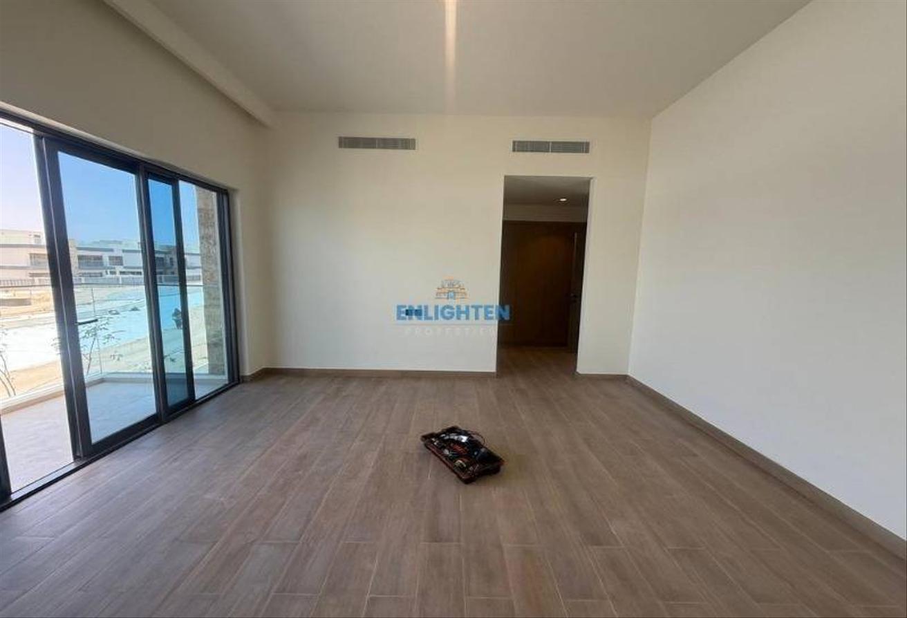 Luxury 6BR Villa | Lagoon View | Prime Location photo 9