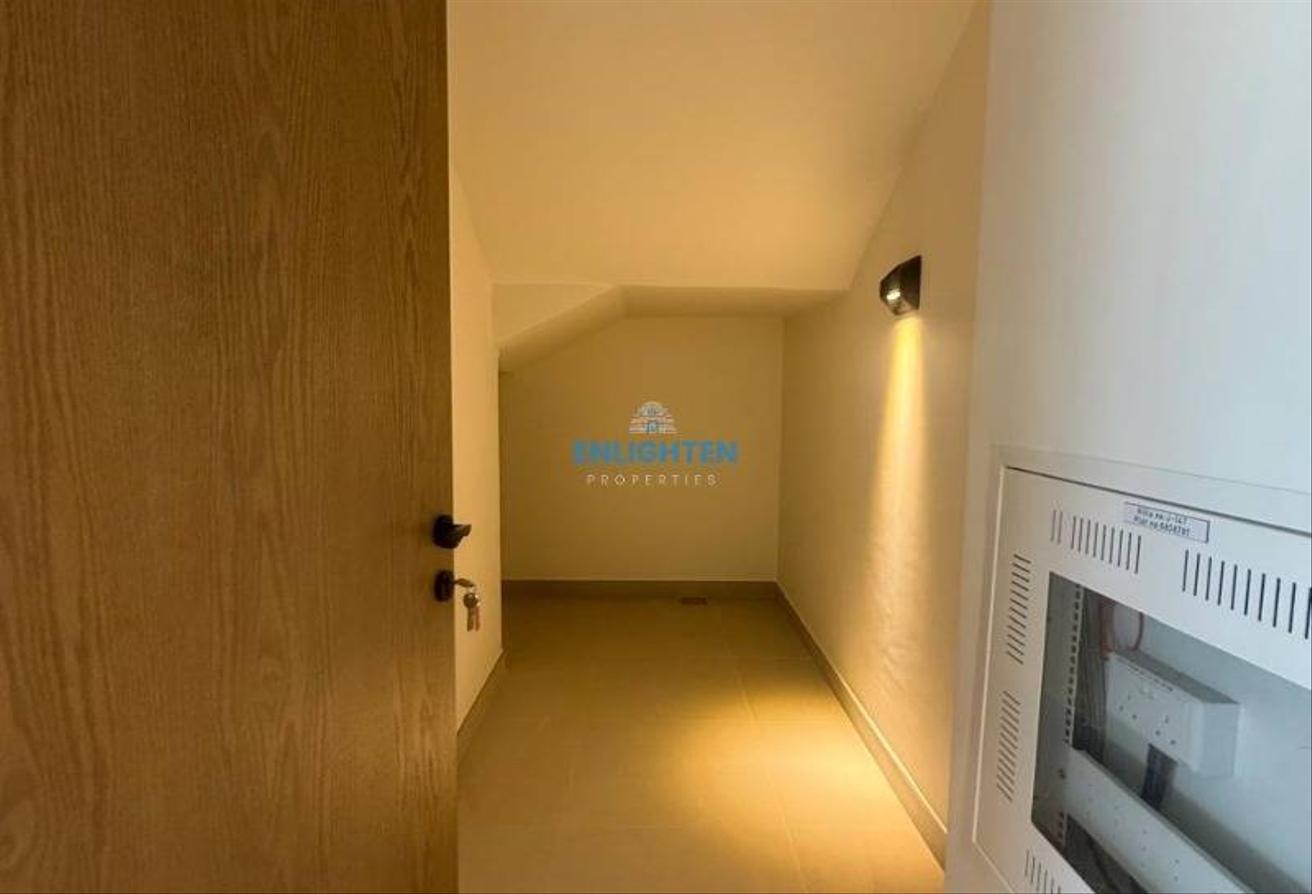 Luxury 6BR Villa | Lagoon View | Prime Location photo 20