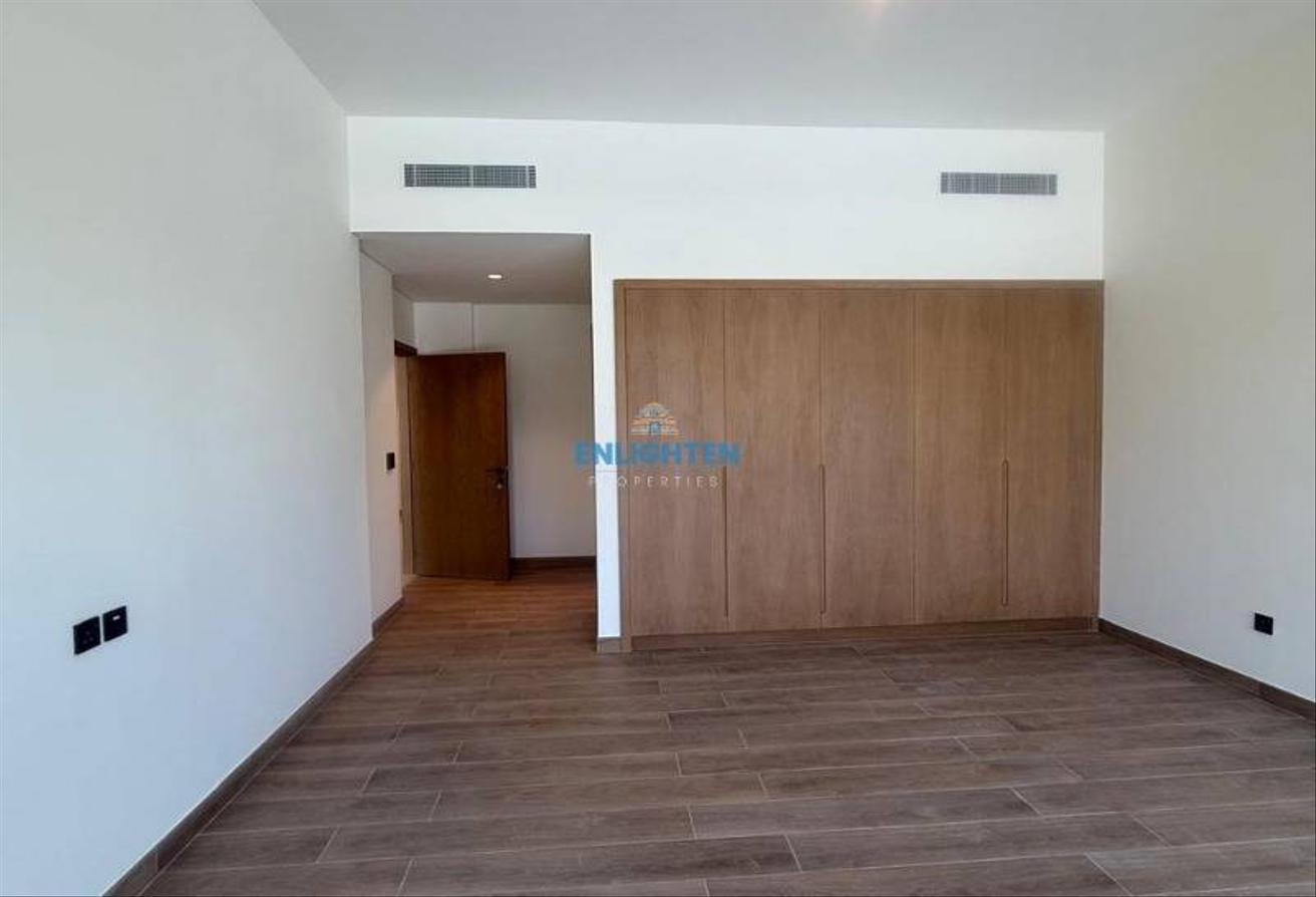 Luxury 6BR Villa | Lagoon View | Prime Location photo 19
