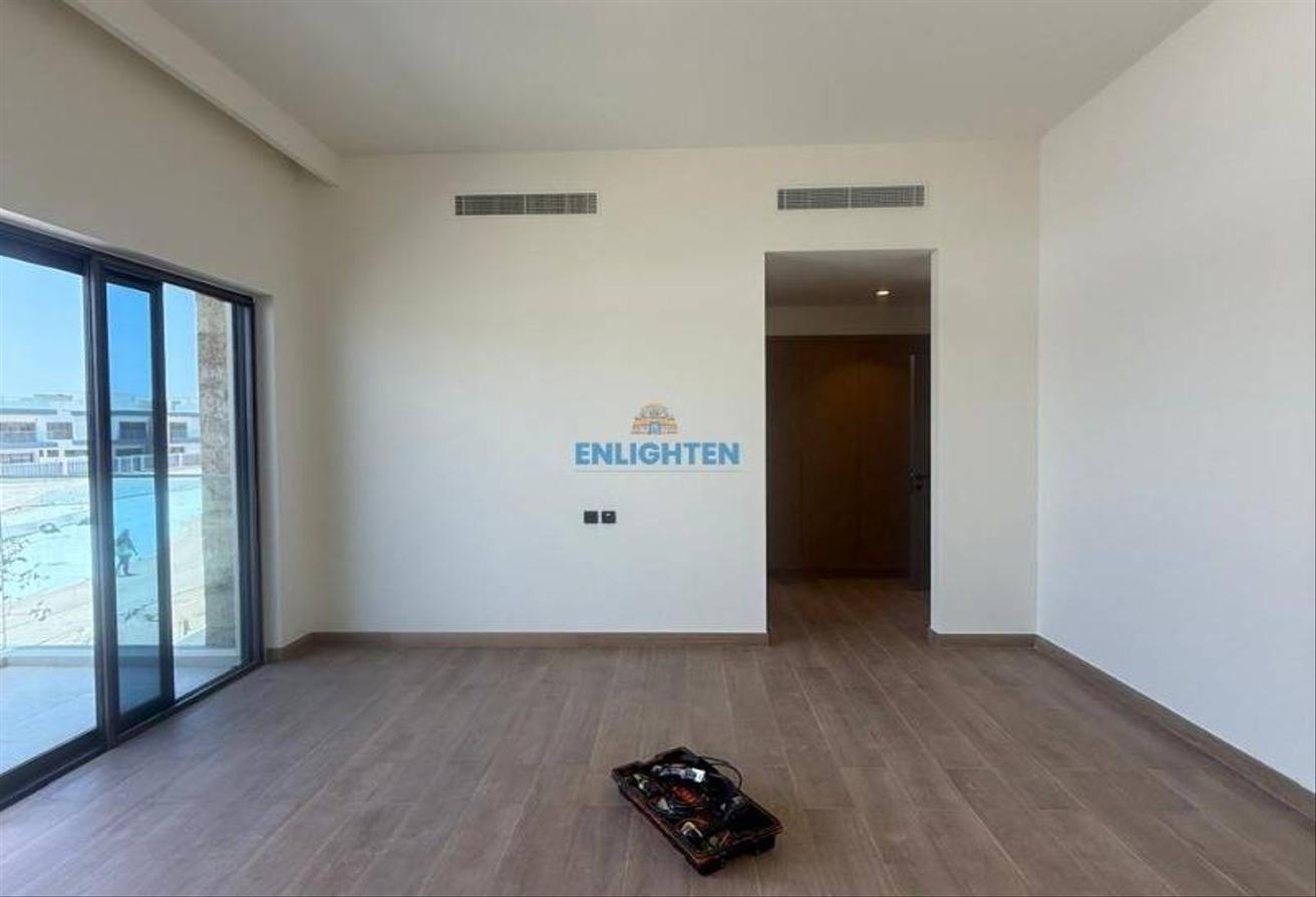 Luxury 6BR Villa | Lagoon View | Prime Location photo 18