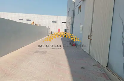 مستودع - استوديو - 1 حمام للايجار في أم الثعوب - أم القيوين