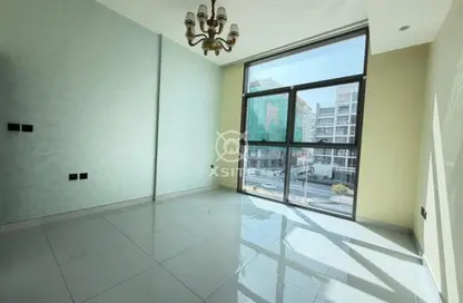 شقة - غرفة نوم - 2 حمامات للايجار في إيلز من دانوب - ارجان - دبي