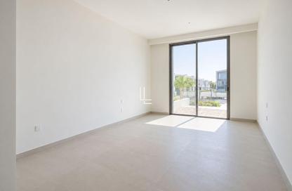 Villa - 3 - 4 for rent in Nad Al Sheba Gardens 2 - Nad Al Sheba Gardens - Nad Al Sheba 1 - Nad Al Sheba - Dubai