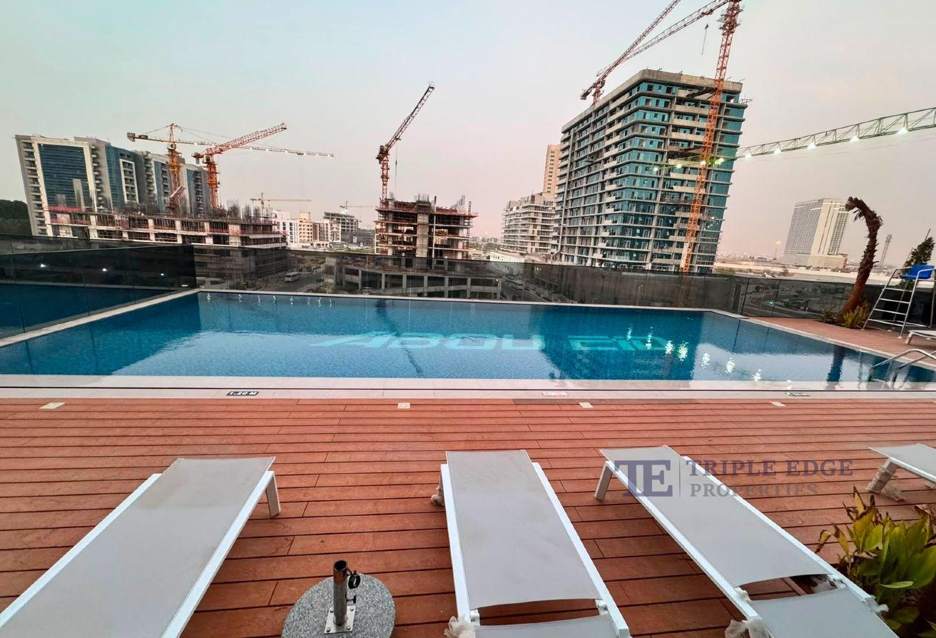 Big Layout | Best Price | Vacant photo 8