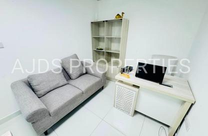 Office Space - Studio - 1 Bathroom for rent in Silver Home Building - Hor Al Anz - Deira - Dubai