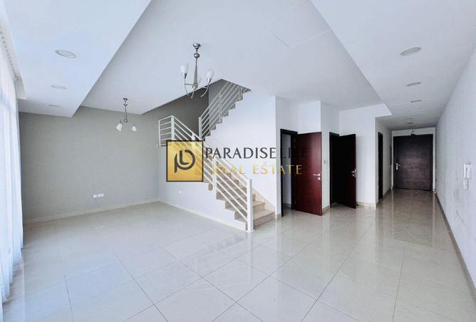 98282337 - Property Image 3