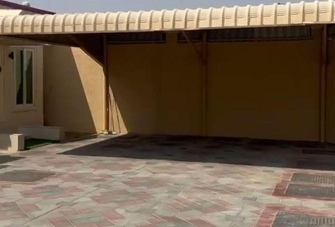 61663162 - Property Image 3