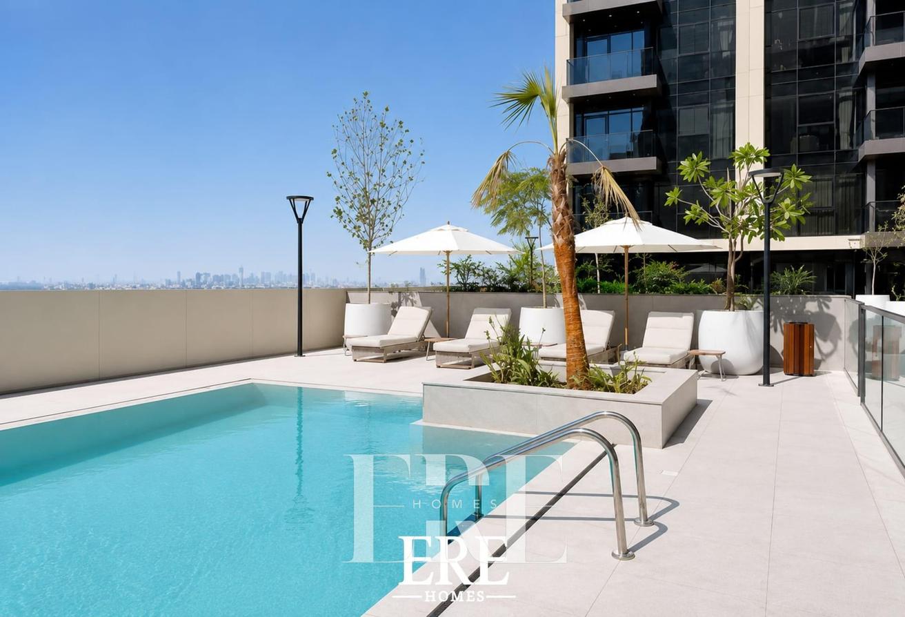 Brand new | Luxury Furnished | Prime Location photo 9