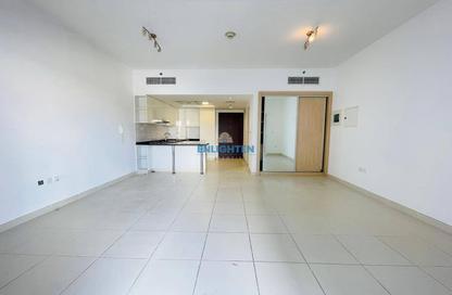 Apartment - Studio - 1 for rent in Oxford Building - District 14 - Jumeirah Village Circle - Dubai Apartment - Studio - 1 for rent in Oxford Building - District 14 - Jumeirah Village Circle - Dubai