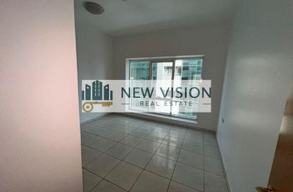 Apartment - 2 Bedrooms - 2 Bathrooms for rent in New Zubaidi Building - Al Majaz 1 - Al Majaz - Sharjah