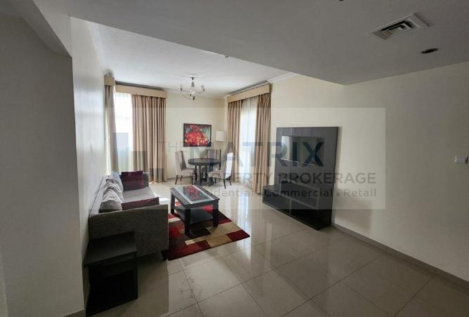 132000100 - Property Image 2