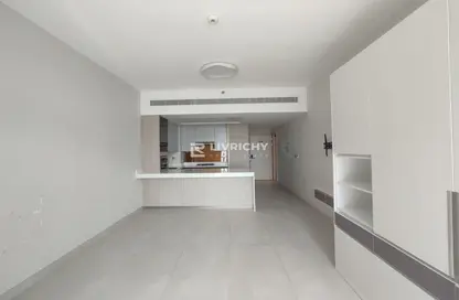 Apartment - Studio - 1 Bathroom for rent in Herad Tower - Jumeirah Village Circle - Dubai