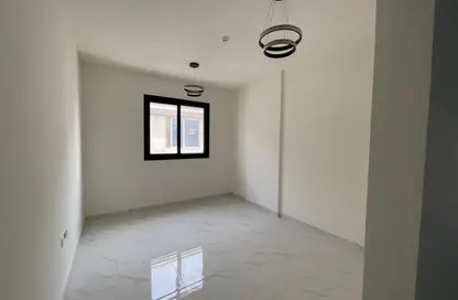 شقة - غرفة نوم - 1 حمام للايجار في الفلاح - تجارية مويلح - الشارقة