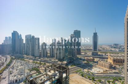 Apartment - 2 Bedrooms - 2 Bathrooms for sale in Boulevard Crescent Tower 1 - BLVD Crescent - Downtown Dubai - Dubai