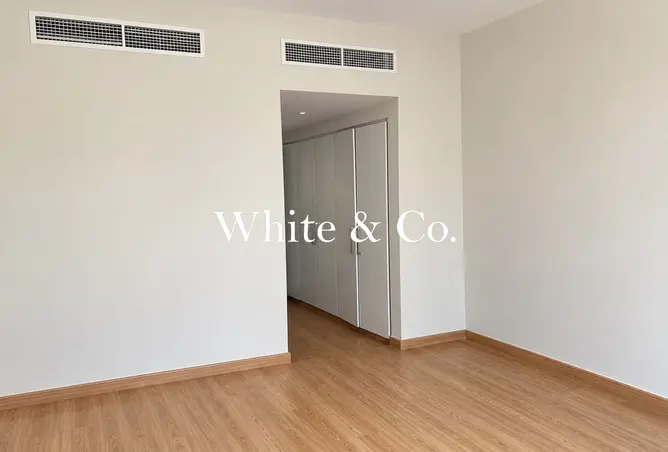 150008200 - Property Image 3