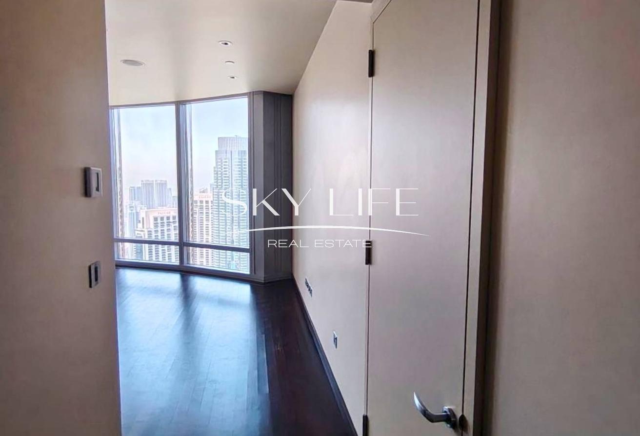 High Floor | Burj Khalifa | Prime Location photo 8