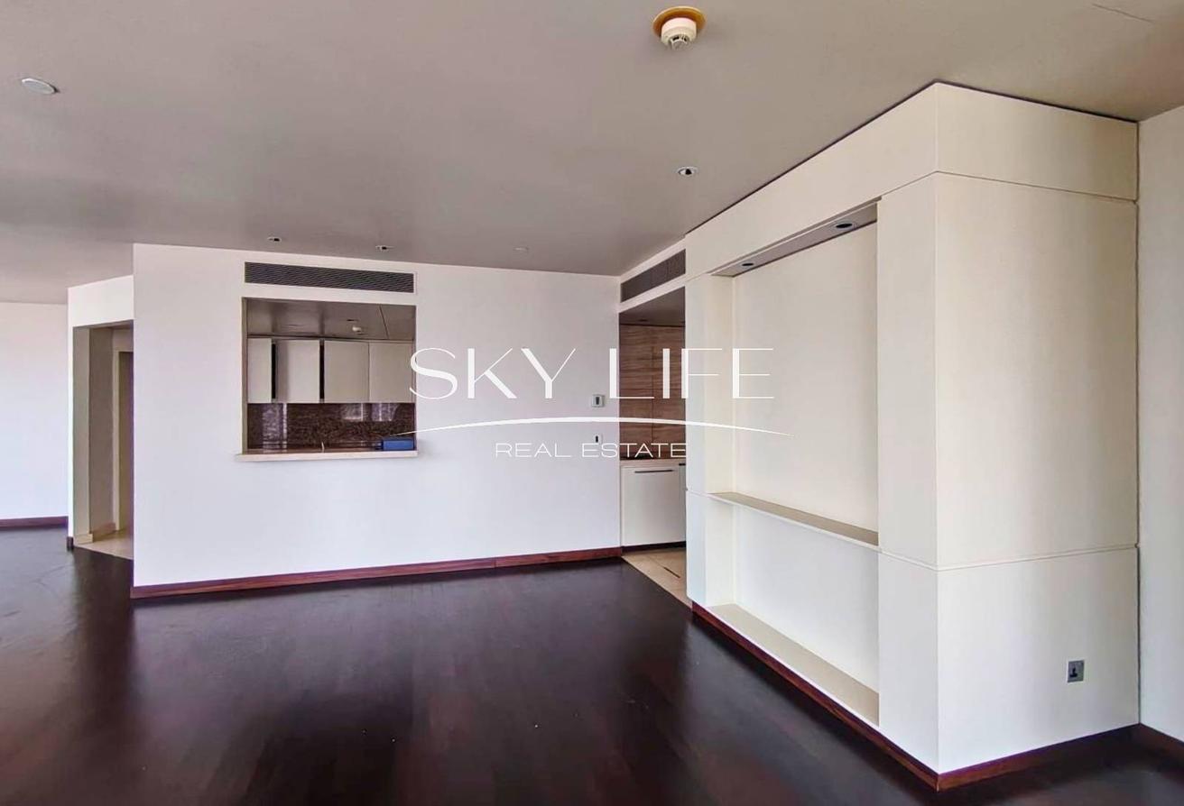 High Floor | Burj Khalifa | Prime Location photo 3