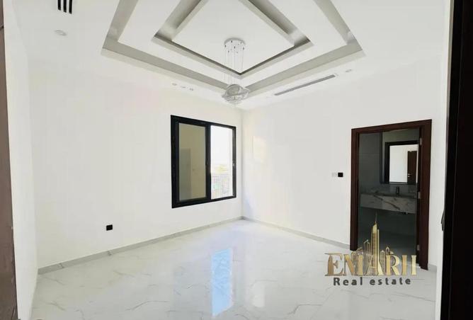 119735412 - Property Image 3
