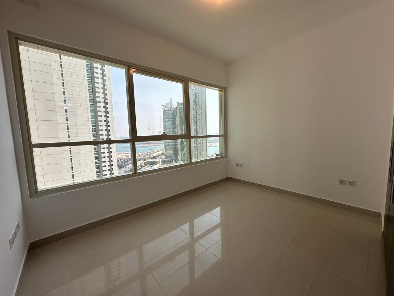 Elegant 2BR | Stunning Sea View | Prime Area
