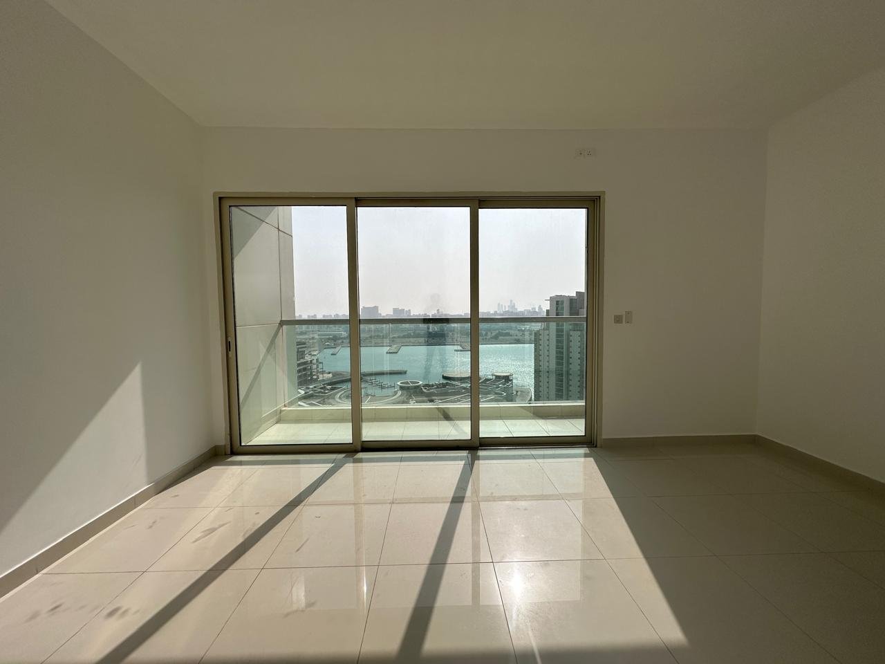 Elegant 2BR | Stunning Sea View | Prime Area