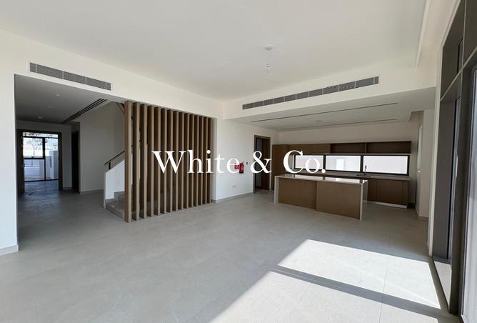 83212583 - Property Image 2