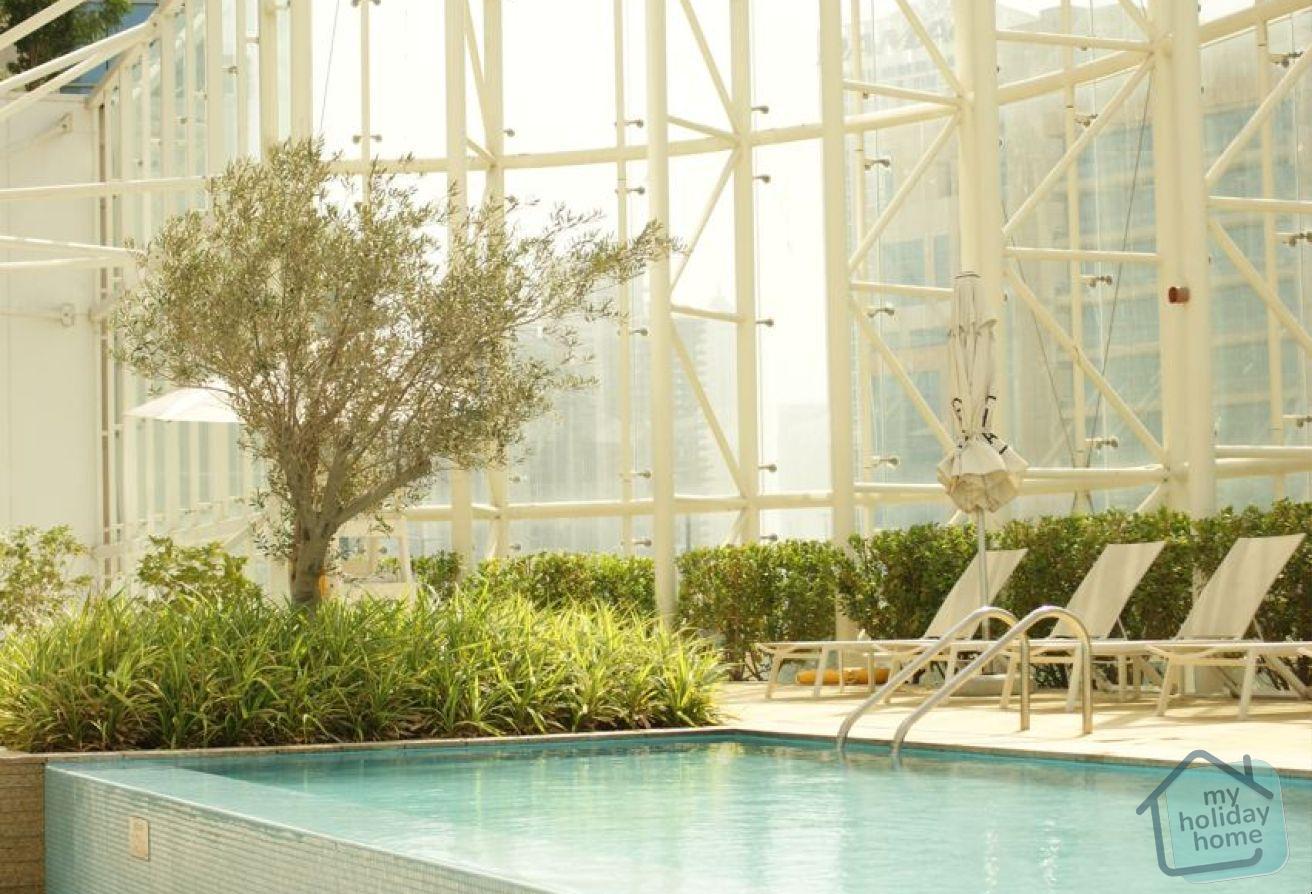 Elégant Canal View 1BR | Pool & Gym | Business Bay photo 14