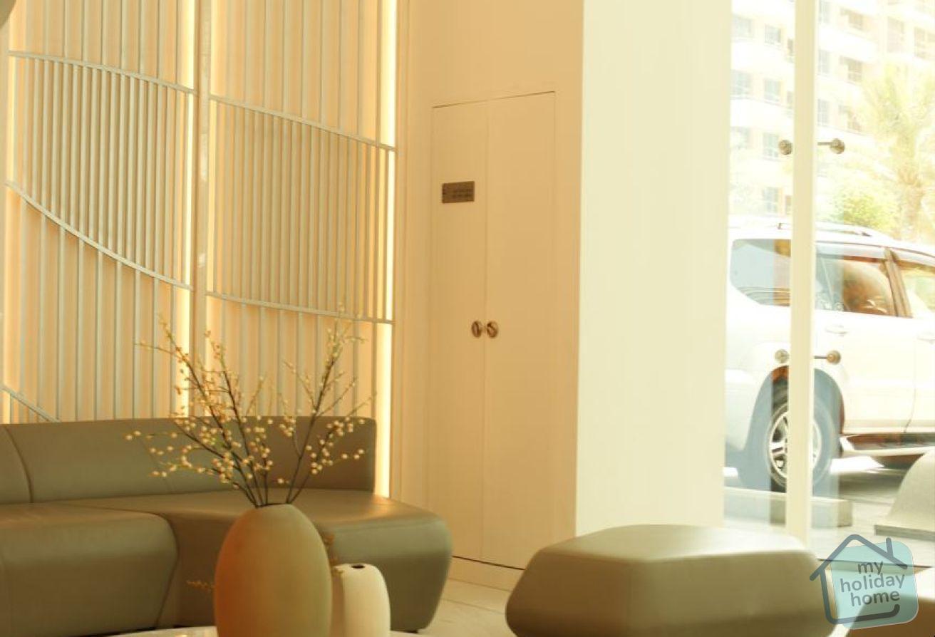 Elégant Canal View 1BR | Pool & Gym | Business Bay photo 13