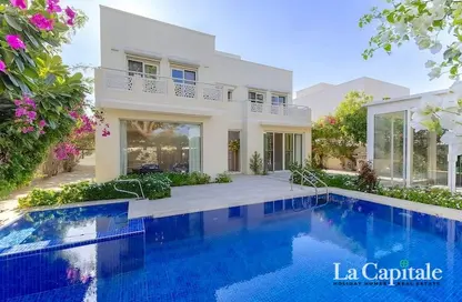 Villa - 4 Bedrooms - 4 Bathrooms for rent in Meadows 8 - Meadows - Dubai