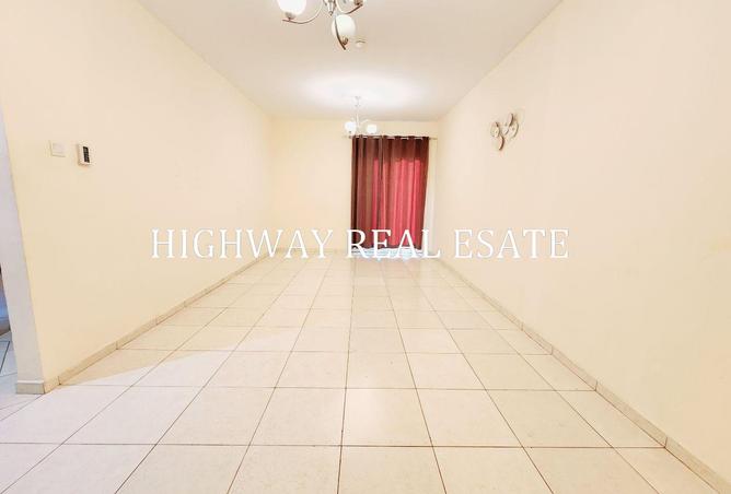 118137139 - Property Image 3