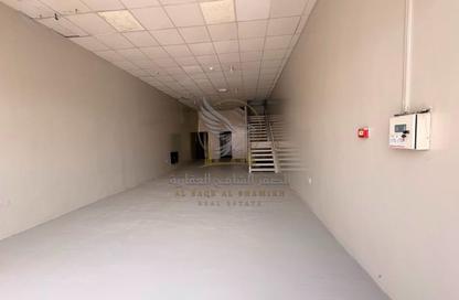 Show Room - Studio - 1 for rent in Industrial Building 13 - Industrial Area 13 - Sharjah Industrial Area - Sharjah