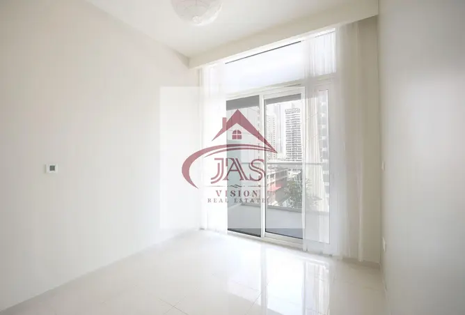 122916428 - Property Image 3