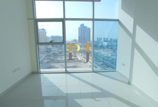 72721610 - صورة العقار 3