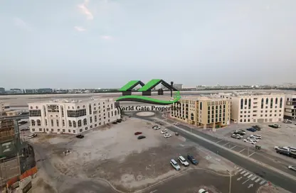 شقة - 2 غرف نوم - 3 حمامات للايجار في روضة أبو ظبي - أبوظبي