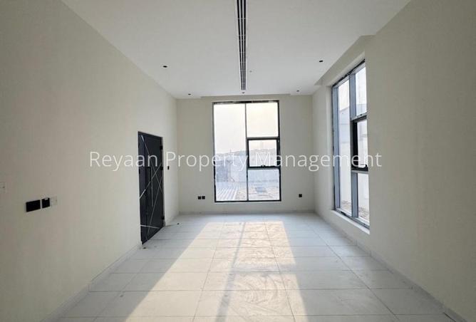 141024411 - Property Image 2