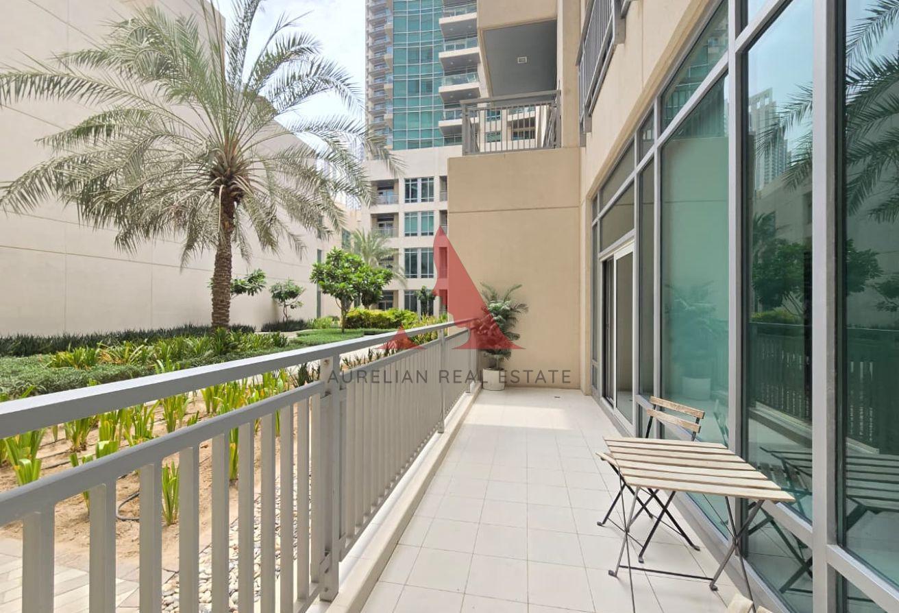1BR Loft Downtown | Huge Balcony | Best Price photo 5