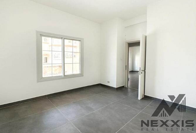 56543289 - Property Image 3