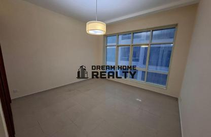 Apartment - 2 Bedrooms - 2 Bathrooms for rent in Al Bandary Twin Towers - Al Khan - Sharjah