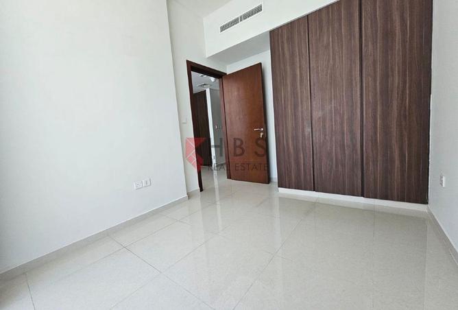 96112307 - Property Image 2