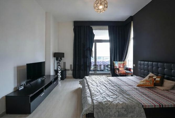 78185643 - Property Image 2