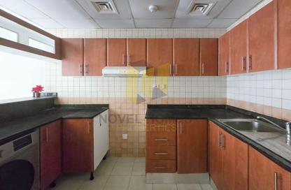Apartment - 1 - 2 for rent in Manchester Tower - Dubai Marina - Dubai