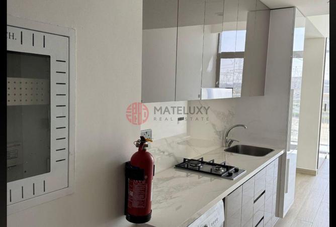 77366273 - Property Image 2