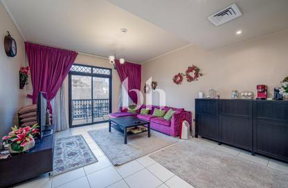 Apartment - 2 Bedrooms - 3 Bathrooms for rent in Zaafaran 3 - Zaafaran - Old Town - Downtown Dubai - Dubai