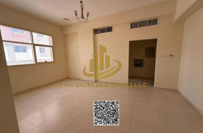 Apartment - 2 Bedrooms - 2 Bathrooms for rent in Al Jurf 2 - Al Jurf - Ajman Downtown - Ajman