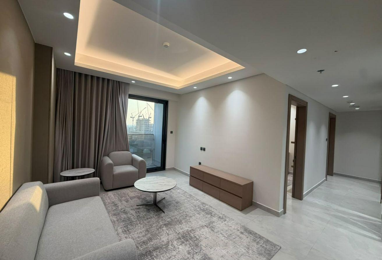FLEXIBLE LANDLORD / BRAND NEW / STYLISH photo 2